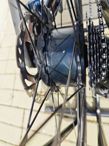Tweedehands Scott Addict eRIDE 10 2022 2022 Road & Gravel — afbeelding 3 van 5