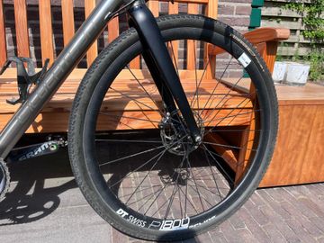 Used Gilbertson Custom SRAM Force 2021 Road & Gravel, Light Gray — image 4 of 12