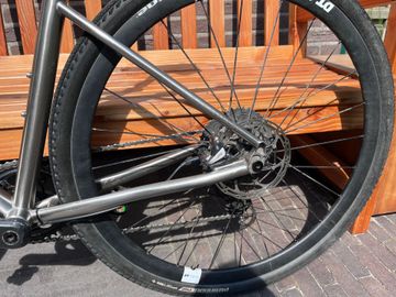 Used Gilbertson Custom SRAM Force 2021 Road & Gravel, Light Gray — image 9 of 12