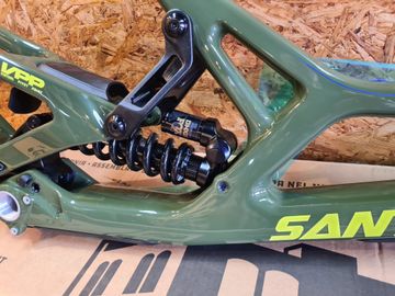 Tweedehands Santa Cruz V10 Frame / Carbon CC 2024 Frameset 2024 Mountainbike — afbeelding 2 van 4