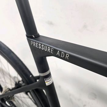 Brugt CINELLI PRESSURE ADR 2025 Road & Gravel — billede 9 af 23