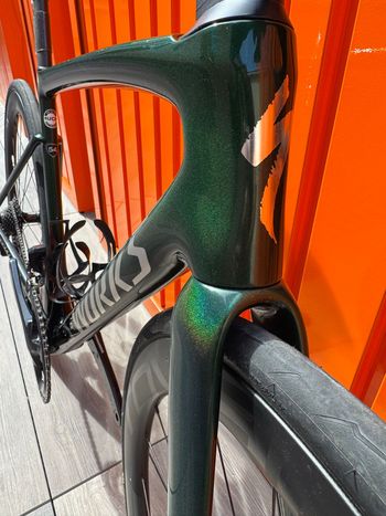 Specialized Tarmac Shimano Dura Ace 2021 Road & Gravel usato, Verde — immagine 5 di 10