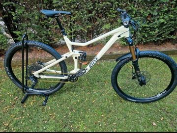 Used Rose ROOT MILLER 3 2023 2023 Mountainbike, White, 29 — image 2 of 8