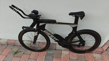 Brugt Giant Trinity Advanced Pro 2022, Di2, Powermeter, Sync Erg Extensions 2022 Road & Gravel — billede 4 af 18