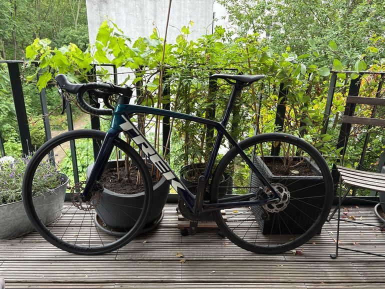 Brugt Trek Émonda SL 5 2024 2024 Road & Gravel — billede 2 af 18