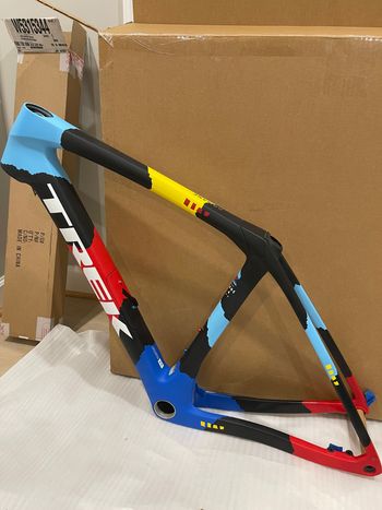 Used Trek Domane Frameset 2025 Road & Gravel, Black — image 7 of 11