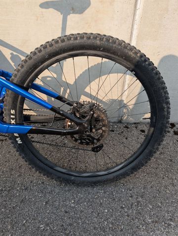 Giant Trance X E+ 2 Pro 29er 2022 2022 Mountainbike de segunda mano, Azul — imagen 5 de 7