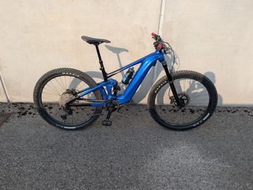 Giant Trance X E+ 2 Pro 29er 2022 2022 Mountainbike de segunda mano, Azul — imagen 1 de 7