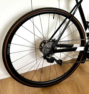Käytetty Canyon Ultimate CF SL 7 2024 2024 Road & Gravel — kuva 3 / 4