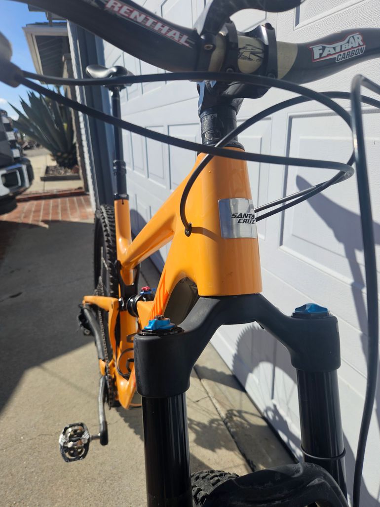 Used Santa Cruz Hightower CC X01 2018 2018 Mountainbike, Orange, 29 — image 6 of 8