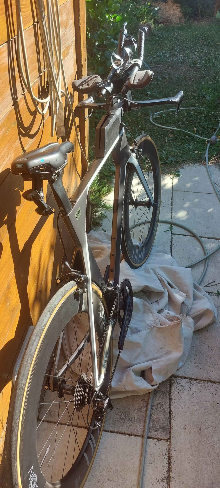 Used Canyon Cf7 2017 2017 Road & Gravel, Light Gray — image 2 of 5