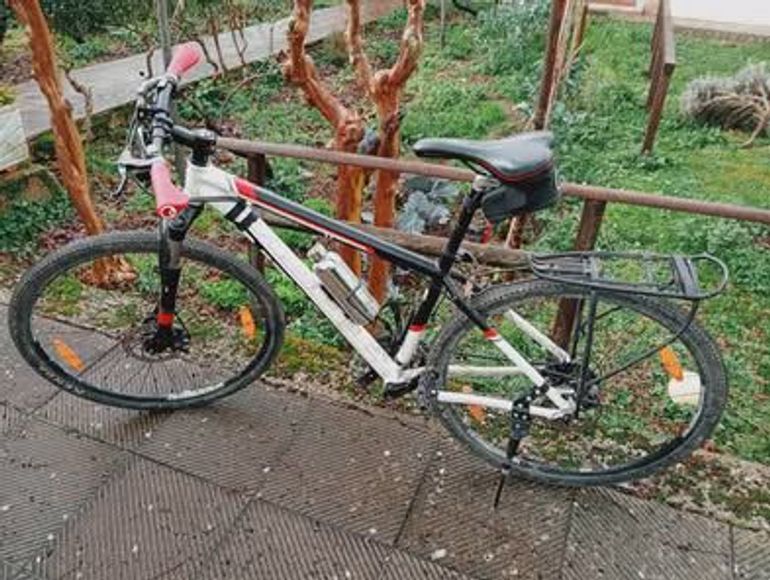 Used Trek Ds Shimano Dura Ace 2017 Urban, White — image 2 of 3