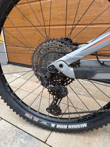 Used Canyon Neuron 7 2021 2021 Mountainbike, Light Gray, 27.5, 29 — image 4 of 9