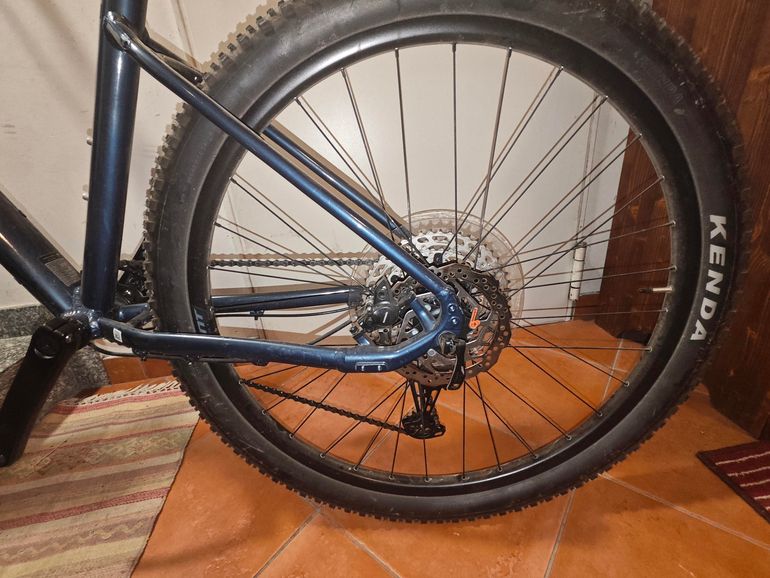 Giant Talon 0 2022 2022 Mountainbike d'occasion — image 7 sur 9