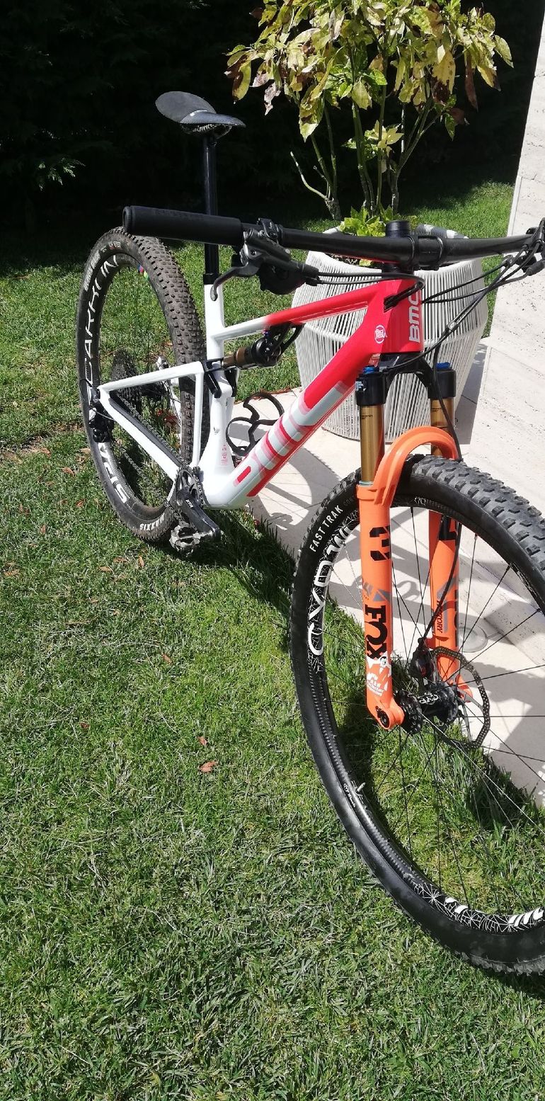Used BMC Fourstroke 01 LTD 2023 2023 Mountainbike, Red — image 3 of 3
