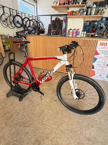 Used Focus Custom Shimano Deore XT 2012 MTB