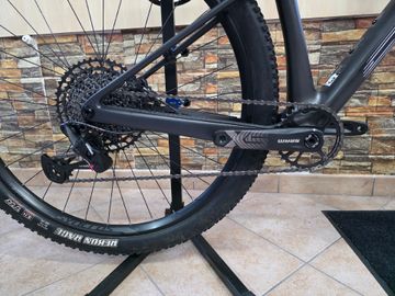 Used Scott Scale 940 2024 2024 Mountainbike, Black, 29 — image 3 of 25