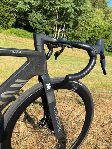 Tweedehands Canyon Aeroad CFR AXS 2025 2025 Road & Gravel — afbeelding 6 van 13