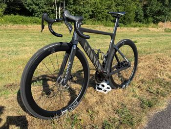 Brugt Canyon Aeroad CFR AXS 2025 2025 Road & Gravel — billede 11 af 13