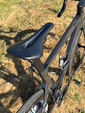 Tweedehands Canyon Aeroad CFR AXS 2025 2025 Road & Gravel — afbeelding 9 van 13