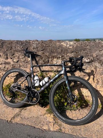 Scott Addict RC Ultimate 2025 Road & Gravel d'occasion — image 3 sur 3