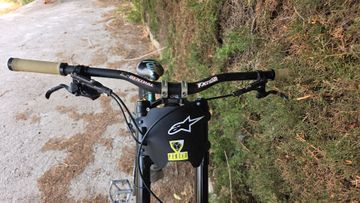 Tweedehands Commencal Supreme SRAM GX DH 2023 Mountainbike — afbeelding 18 van 19