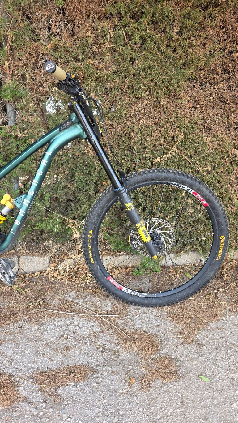 Gebrauchtes Commencal Supreme SRAM GX DH 2023 Mountainbike, Grün — Bild 15 von 19