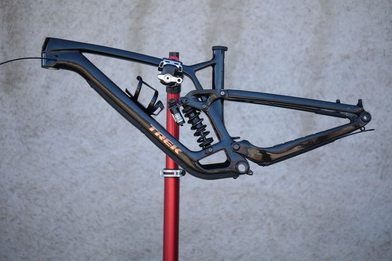 Used Trek Fuel EX C Gen 6 Frameset 2024 Frameset 2024 Mountainbike, Black, 27.5, 29 — image 5 of 14