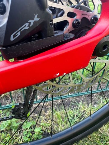 Used Giant Revolt 1 2022 2022 Road & Gravel, Red — image 5 of 9