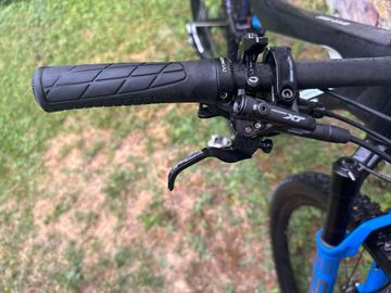 Tweedehands BULLS Wild Edge Team 2022 2022 Mountainbike — afbeelding 2 van 7