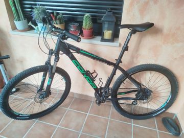 Conor-7200 2017 Mountainbike d'occasion — image 2 sur 3