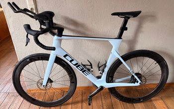Tweedehands CUBE LITENING AERO C:68X PRO 2023 2023 Racefiets & gravel