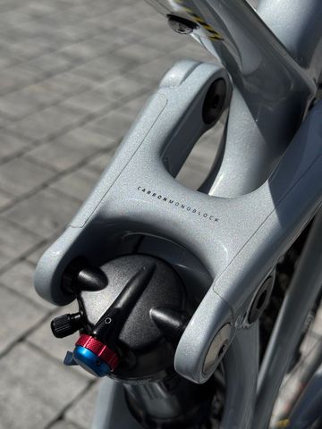 Gebrauchtes Mondraker raze Custom Other 2023 Mountainbike, Hellgrau — Bild 5 von 6