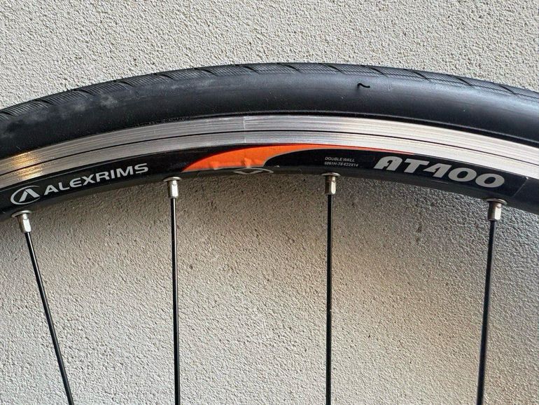Used Merida Scultura Shimano 105 2014 Road & Gravel, Light Gray — image 23 of 26