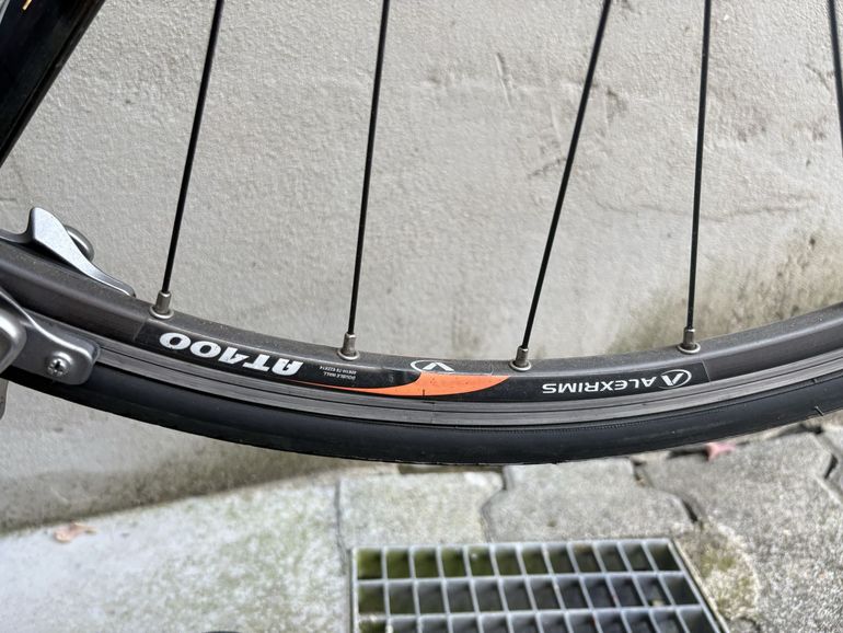 Used Merida Scultura Shimano 105 2014 Road & Gravel, Light Gray — image 26 of 26