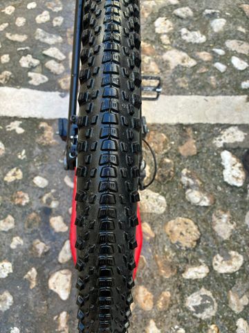Tweedehands Orbea Wild Shimano Deore XT 2023 Mountainbike — afbeelding 11 van 23