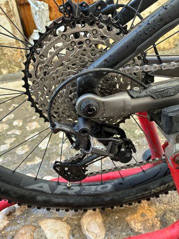 Tweedehands Orbea Wild Shimano Deore XT 2023 Mountainbike — afbeelding 3 van 23