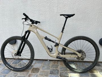 Cannondale Habit Carbon 2 2024 2024 MTB usato