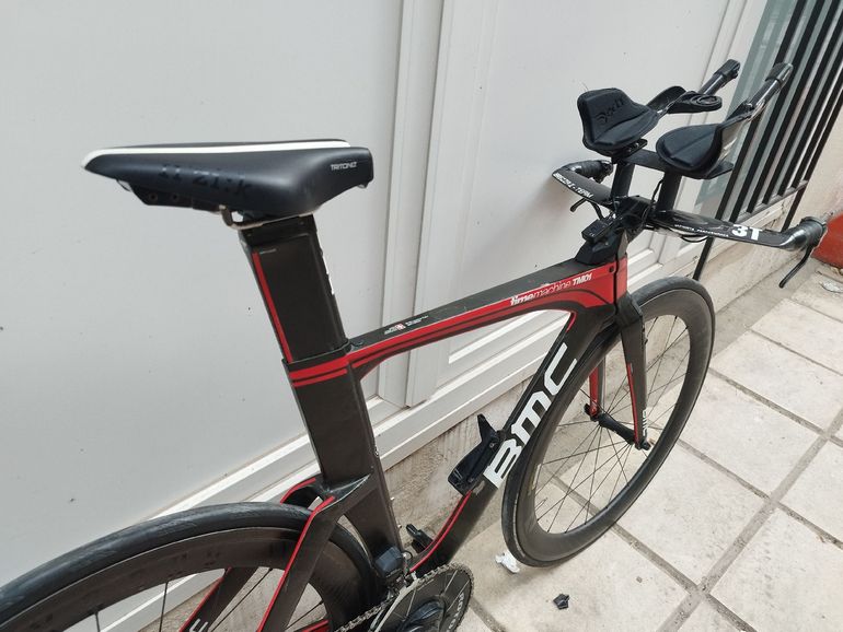 Used BMC Timemachine Shimano Ultegra Di2 2017 Road & Gravel, Red — image 4 of 5