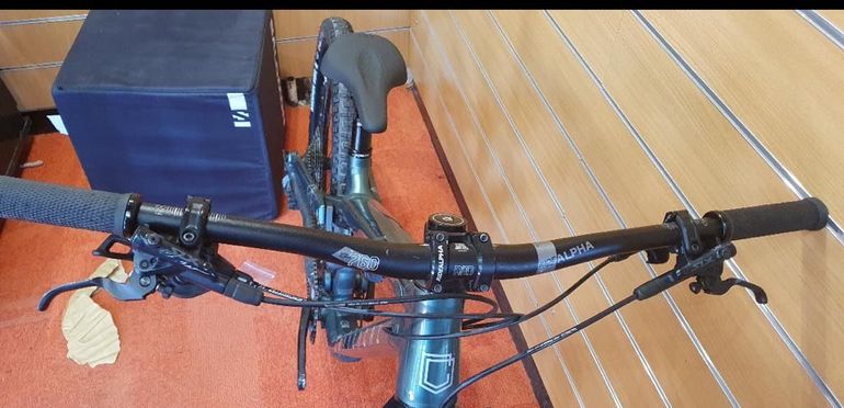 Brugt Commencal META SX V4 ESSENTIAL 2 2022 2022 Mountainbike — billede 5 af 10