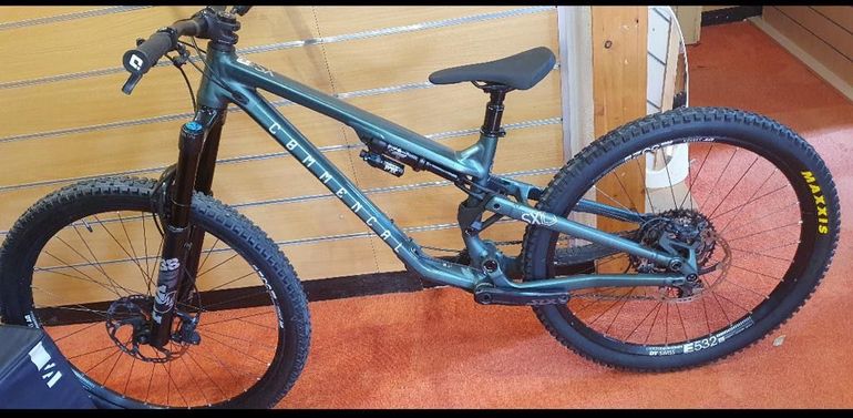 Brugt Commencal META SX V4 ESSENTIAL 2 2022 2022 Mountainbike — billede 2 af 10