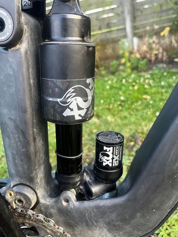 Used Canyon Strive Shimano Deore XT 2025 Mountainbike, Black — image 12 of 12