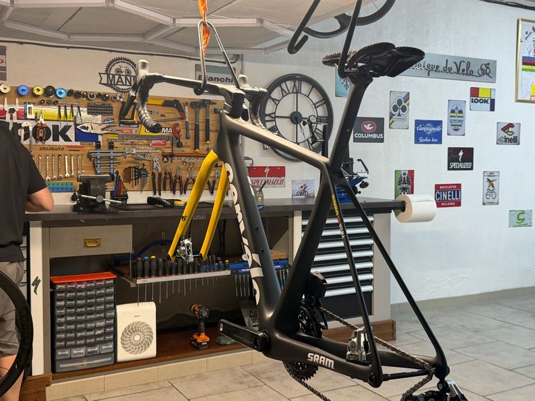 Used Cervélo R5 SRAM Red 2024 Road & Gravel, Black — image 2 of 3
