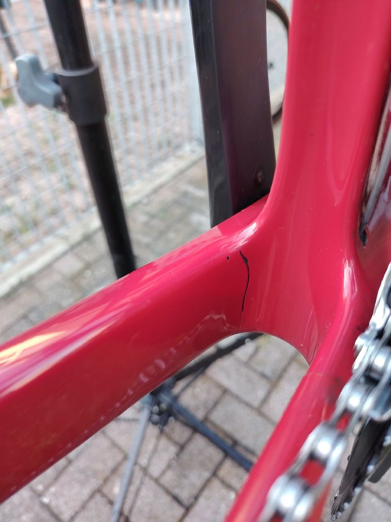 Canyon Aeroad CF SL 8 Disc 2023 2023 Road & Gravel usato, Rosso — immagine 10 di 23