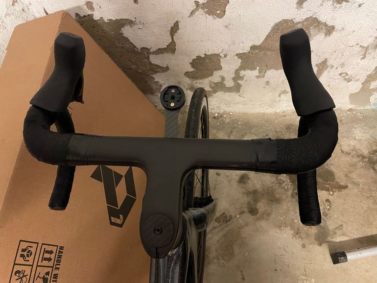 Brugt Giant TCR Advanced Disc 1 Pro Compact 2024 Frameset 2024 Road & Gravel — billede 4 af 4