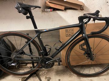 Brugt Giant TCR Advanced Disc 1 Pro Compact 2024 Frameset 2024 Road & Gravel — billede 2 af 4