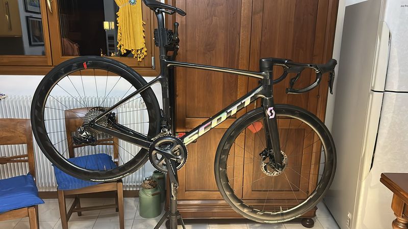 Used Scott Addict 10 2022 Frameset 2022 Road & Gravel, Black — image 4 of 6
