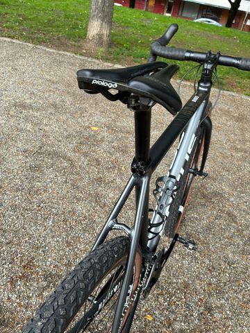 Used Focus MARES 6.9 2021 2021 Road & Gravel, Black — image 13 of 22