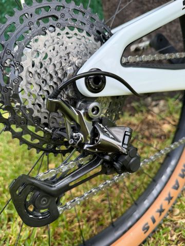 Used Scott Spark RC Pro 2022 2022 Mountainbike, White, 29 — image 10 of 17