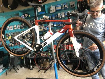 Used 3T RACEMAX SRAM Rival eTap AXS 2023 Road & Gravel, Red — image 8 of 17